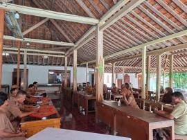 Rakor Mingguan Pamong Kalurahan Ponjong Bahas Persiapan Kegiatan HUT ke-81 Kemerdekaan RI